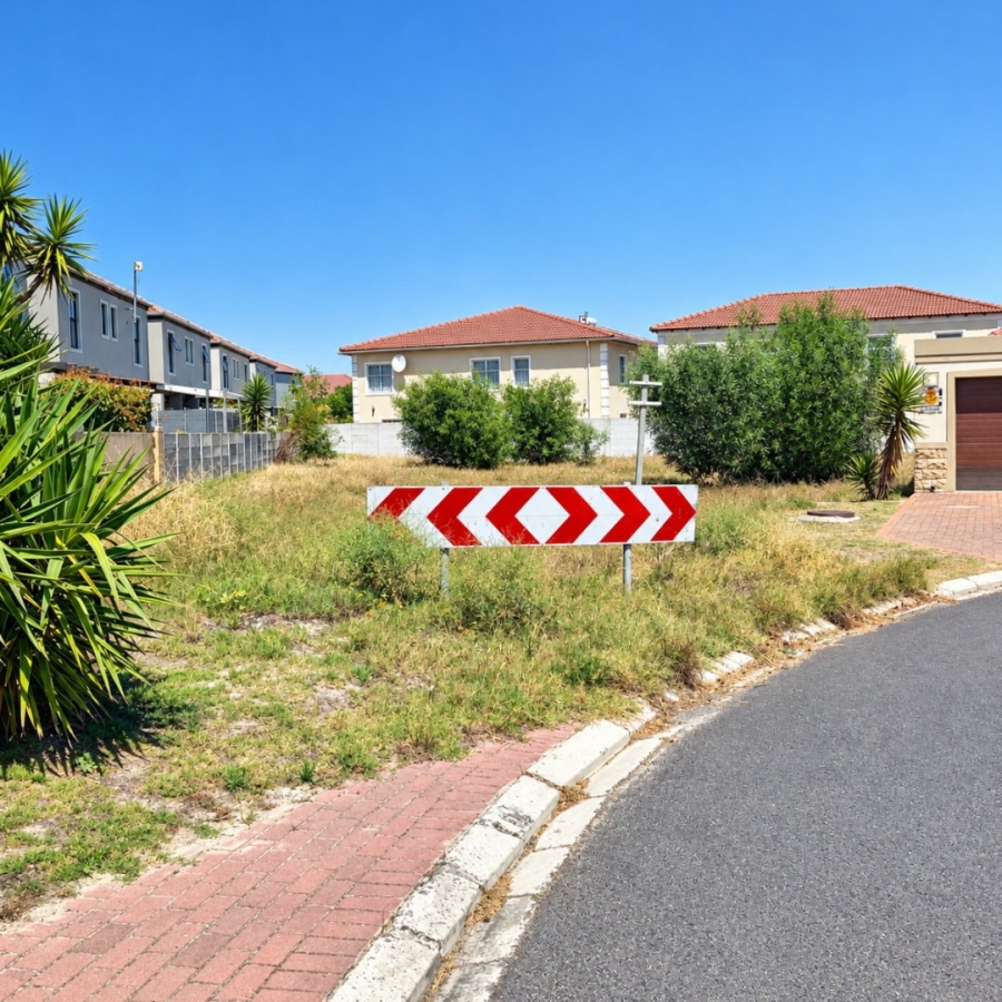  Bedroom Property for Sale in Parklands Western Cape
